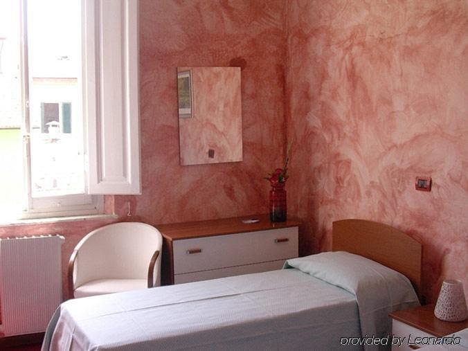 Hotel Buenos Aires Montecatini Terme Quarto foto